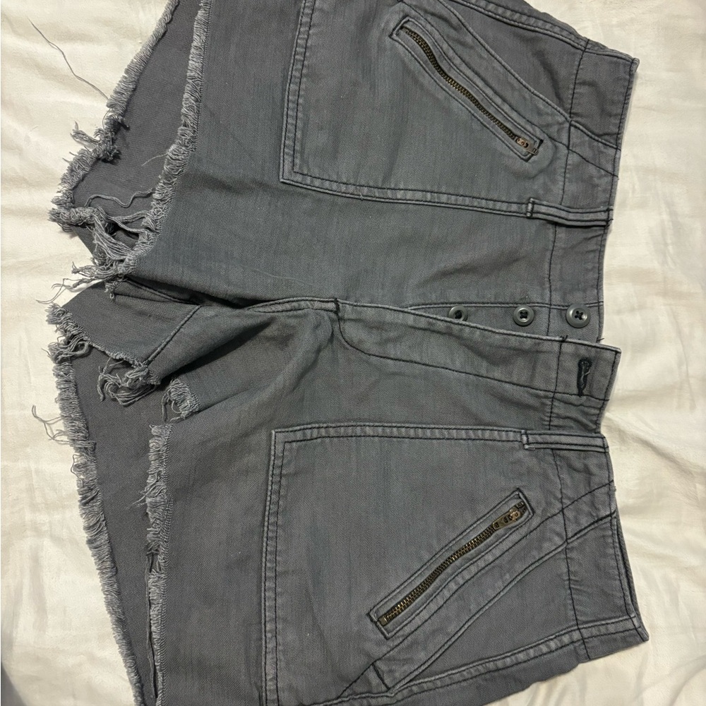 Gray Frayed Denim Shorts with Zipper Pockets